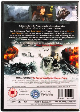 Mega Piranha (Mega pirania) [DVD]