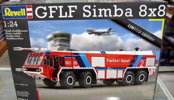 Revell 07514 Model 1:24 Straż pożarna GLFL Simba 8x8