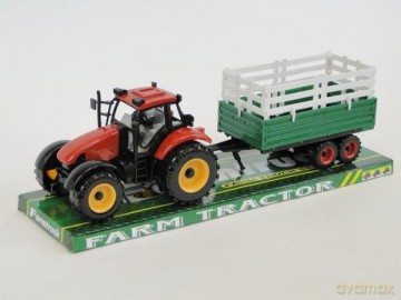 Traktor z przyczepą pod kloszem 153035