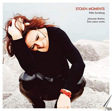 Rikke Sandberg: Stolen Moments - Johannes Brahms: Solo piano works [CD]