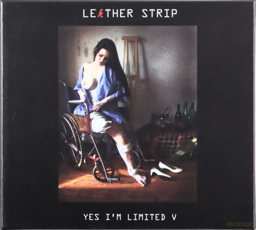 Leather Strip: Yes IM Limited V [2CD]