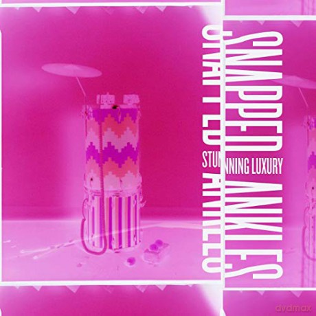 Snapped Ankles: Stunning Luxury [CD]