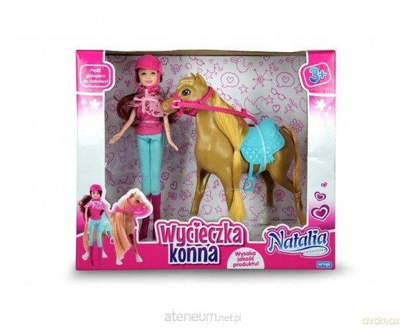 Lalka Natalia na wycieczce konnej