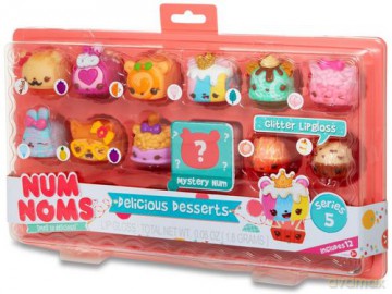 NUM NOMS Taca z babeczkami