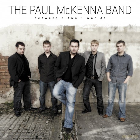 Paul Mckenna: Between Two Worlds [CD]