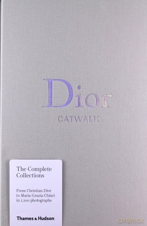 Dior Catwalk - Alexander Fury, Adelia Sabatini [KSIĄŻKA]
